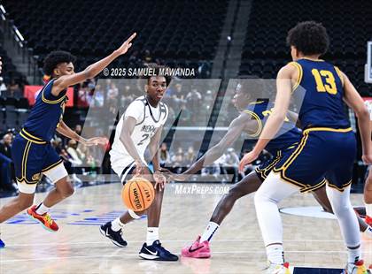 Thumbnail 2 in Brentwood School vs Campbell Hall (Trinity-Mission League Show @ Intuit Dome) photogallery.