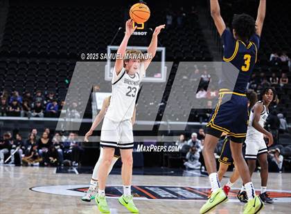 Thumbnail 3 in Brentwood School vs Campbell Hall (Trinity-Mission League Show @ Intuit Dome) photogallery.