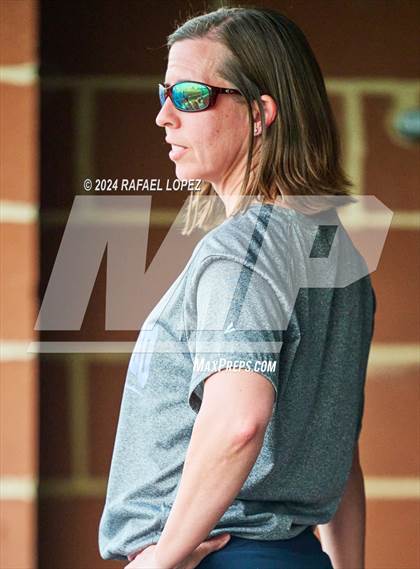 Thumbnail 2 in Heights @ Kingwood (UIL Softball 6A Region 3 Regional Semifinal) photogallery.