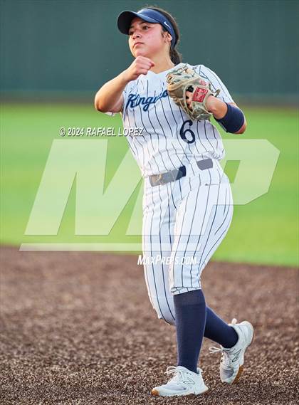 Thumbnail 3 in Heights @ Kingwood (UIL Softball 6A Region 3 Regional Semifinal) photogallery.