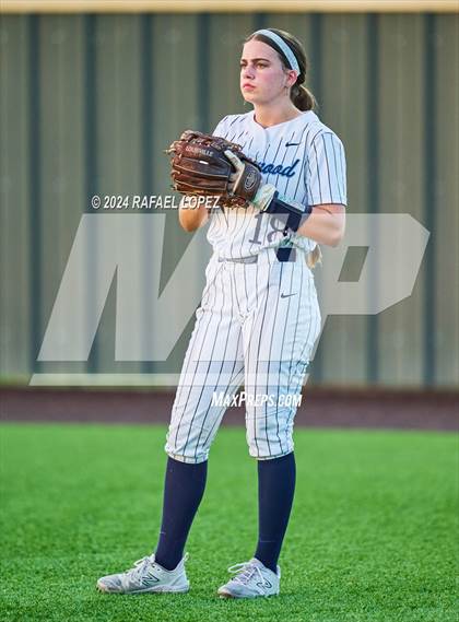 Thumbnail 2 in Heights @ Kingwood (UIL Softball 6A Region 3 Regional Semifinal) photogallery.
