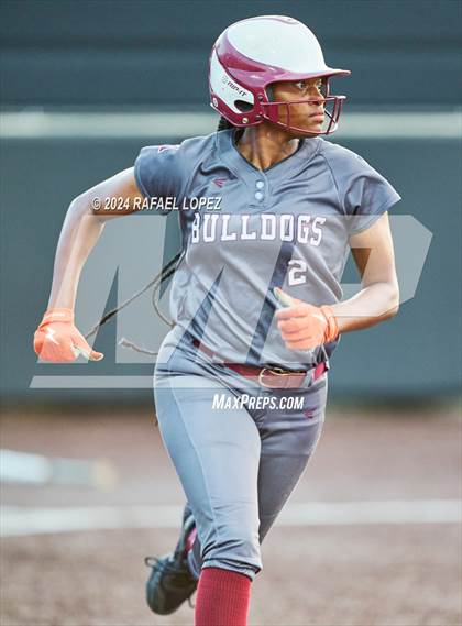 Thumbnail 1 in Heights @ Kingwood (UIL Softball 6A Region 3 Regional Semifinal) photogallery.