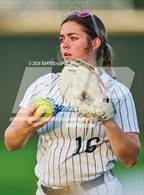 Photo from the gallery "Heights @ Kingwood (UIL Softball 6A Region 3 Regional Semifinal)"