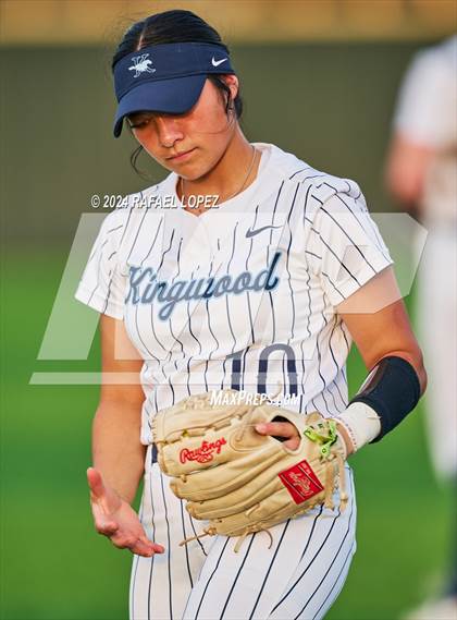 Thumbnail 2 in Heights @ Kingwood (UIL Softball 6A Region 3 Regional Semifinal) photogallery.