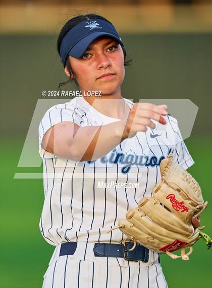 Thumbnail 1 in Heights @ Kingwood (UIL Softball 6A Region 3 Regional Semifinal) photogallery.
