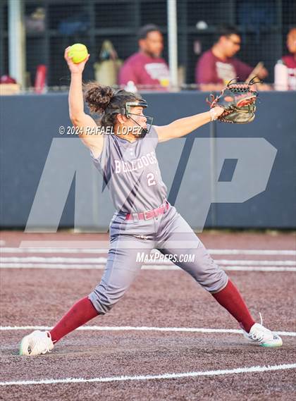 Thumbnail 2 in Heights @ Kingwood (UIL Softball 6A Region 3 Regional Semifinal) photogallery.