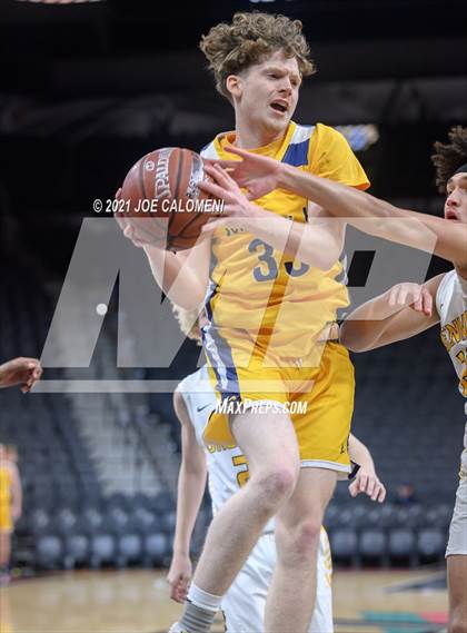 Thumbnail 1 in Brennan vs John Paul II (Spurs High School Showcase) photogallery.