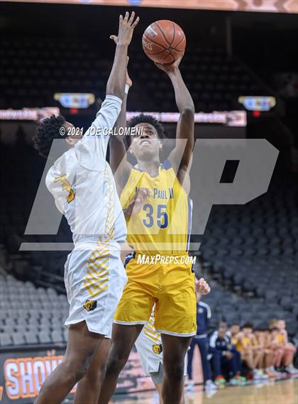 Thumbnail 2 in Brennan vs John Paul II (Spurs High School Showcase) photogallery.