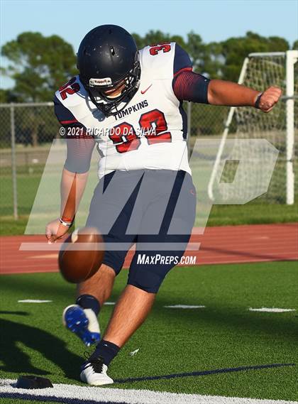 Thumbnail 1 in Cinco Ranch vs Tompkins (A Team) photogallery.
