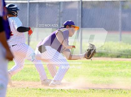 Thumbnail 3 in Firebaugh vs. Lynwood photogallery.