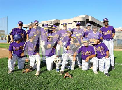 Thumbnail 3 in Firebaugh vs. Lynwood photogallery.