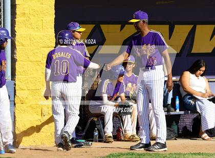 Thumbnail 3 in Firebaugh vs. Lynwood photogallery.