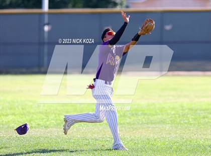 Thumbnail 2 in Firebaugh vs. Lynwood photogallery.