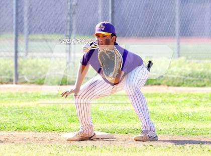 Thumbnail 3 in Firebaugh vs. Lynwood photogallery.