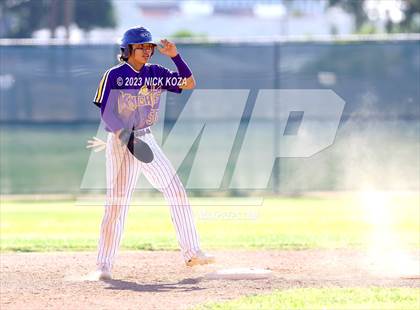 Thumbnail 3 in Firebaugh vs. Lynwood photogallery.
