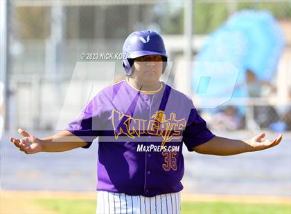 Thumbnail 3 in Firebaugh vs. Lynwood photogallery.