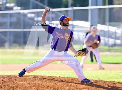 Thumbnail 3 in Firebaugh vs. Lynwood photogallery.