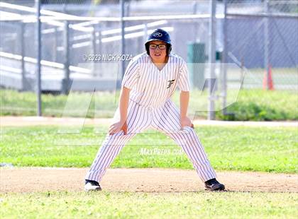 Thumbnail 1 in Firebaugh vs. Lynwood photogallery.