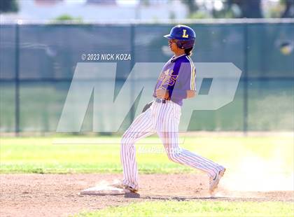 Thumbnail 2 in Firebaugh vs. Lynwood photogallery.