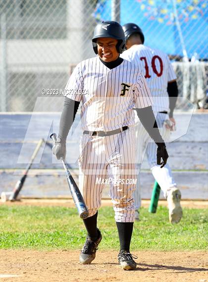 Thumbnail 1 in Firebaugh vs. Lynwood photogallery.