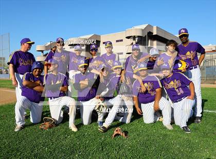 Thumbnail 2 in Firebaugh vs. Lynwood photogallery.
