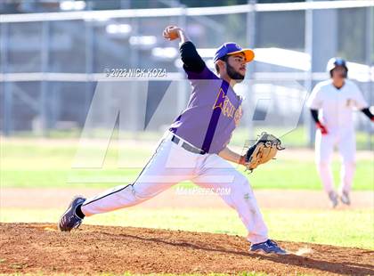 Thumbnail 2 in Firebaugh vs. Lynwood photogallery.
