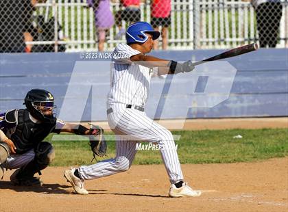 Thumbnail 3 in Firebaugh vs. Lynwood photogallery.