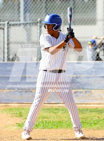 Thumbnail 1 in Firebaugh vs. Lynwood photogallery.