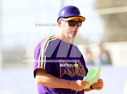 Thumbnail 3 in Firebaugh vs. Lynwood photogallery.