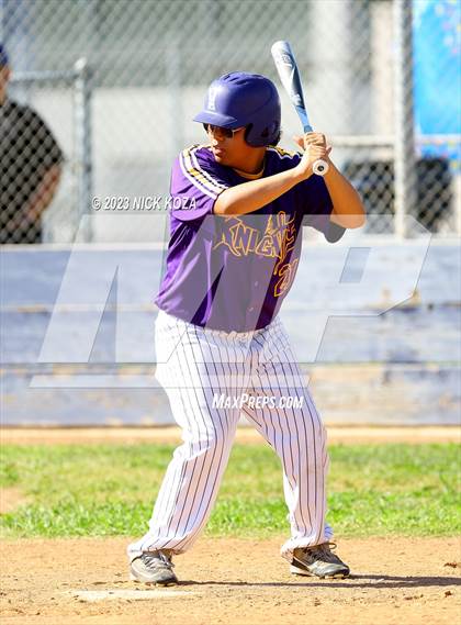 Thumbnail 2 in Firebaugh vs. Lynwood photogallery.