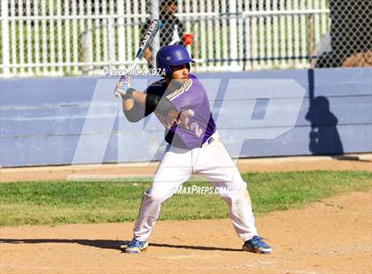 Thumbnail 2 in Firebaugh vs. Lynwood photogallery.