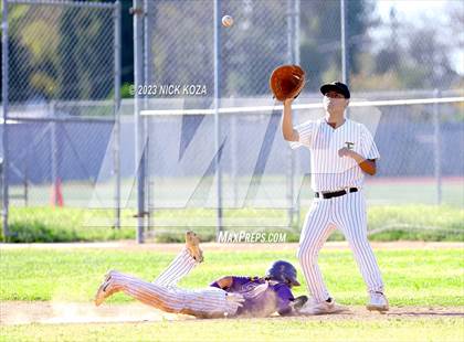 Thumbnail 2 in Firebaugh vs. Lynwood photogallery.