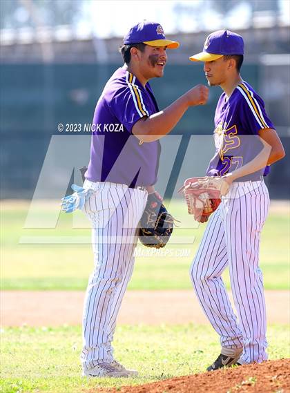 Thumbnail 2 in Firebaugh vs. Lynwood photogallery.