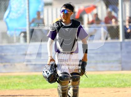 Thumbnail 3 in Firebaugh vs. Lynwood photogallery.