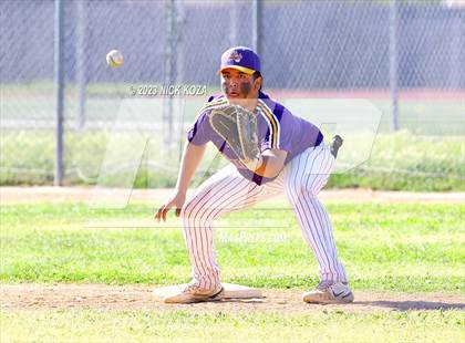 Thumbnail 1 in Firebaugh vs. Lynwood photogallery.