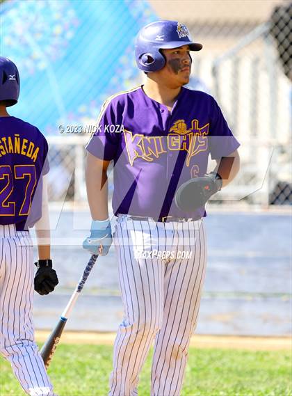 Thumbnail 3 in Firebaugh vs. Lynwood photogallery.