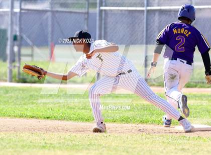 Thumbnail 1 in Firebaugh vs. Lynwood photogallery.