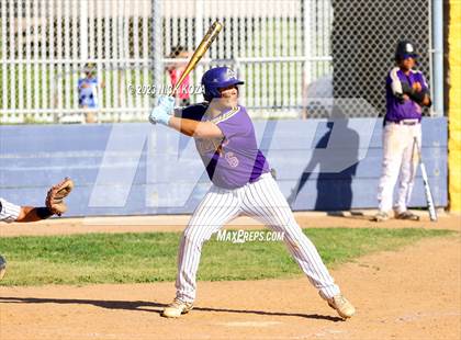 Thumbnail 1 in Firebaugh vs. Lynwood photogallery.