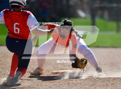 Thumbnail 1 in Lakewood vs. Chaparral (CHSAA 5A State - 1st Round) photogallery.