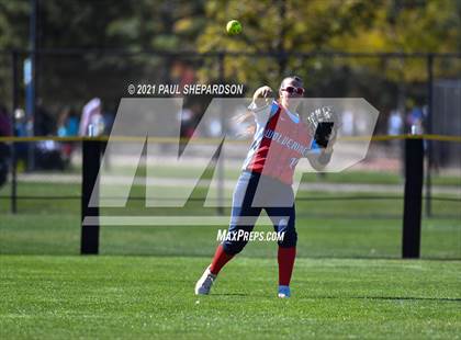 Thumbnail 3 in Lakewood vs. Chaparral (CHSAA 5A State - 1st Round) photogallery.