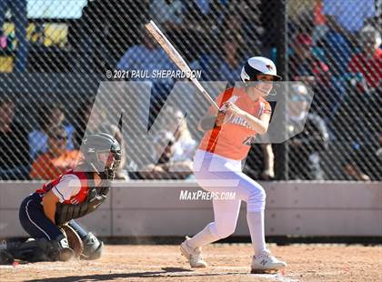 Thumbnail 3 in Lakewood vs. Chaparral (CHSAA 5A State - 1st Round) photogallery.