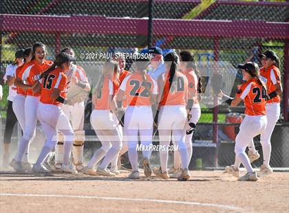 Thumbnail 2 in Lakewood vs. Chaparral (CHSAA 5A State - 1st Round) photogallery.