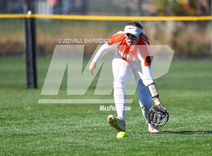 Thumbnail 2 in Lakewood vs. Chaparral (CHSAA 5A State - 1st Round) photogallery.