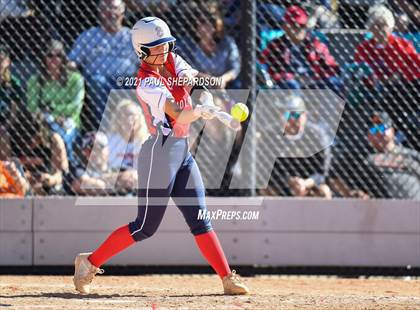 Thumbnail 2 in Lakewood vs. Chaparral (CHSAA 5A State - 1st Round) photogallery.