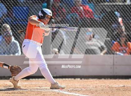 Thumbnail 2 in Lakewood vs. Chaparral (CHSAA 5A State - 1st Round) photogallery.
