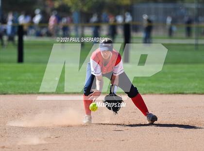 Thumbnail 2 in Lakewood vs. Chaparral (CHSAA 5A State - 1st Round) photogallery.