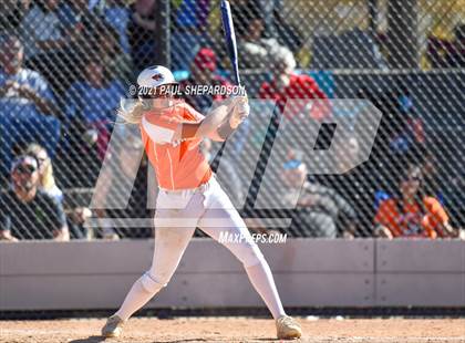 Thumbnail 2 in Lakewood vs. Chaparral (CHSAA 5A State - 1st Round) photogallery.