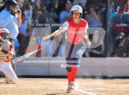 Thumbnail 3 in Lakewood vs. Chaparral (CHSAA 5A State - 1st Round) photogallery.