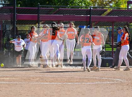 Thumbnail 2 in Lakewood vs. Chaparral (CHSAA 5A State - 1st Round) photogallery.