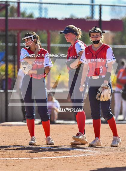 Thumbnail 2 in Lakewood vs. Chaparral (CHSAA 5A State - 1st Round) photogallery.